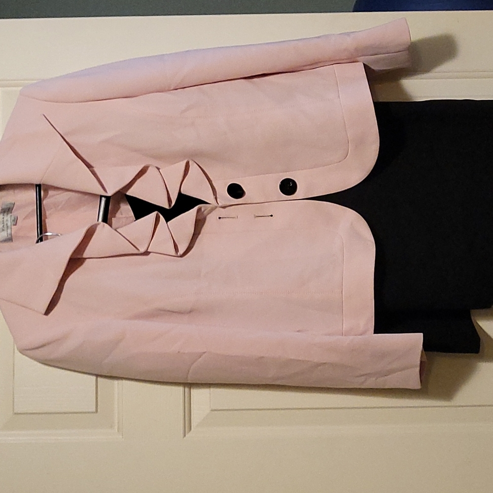 Tahari skirt set